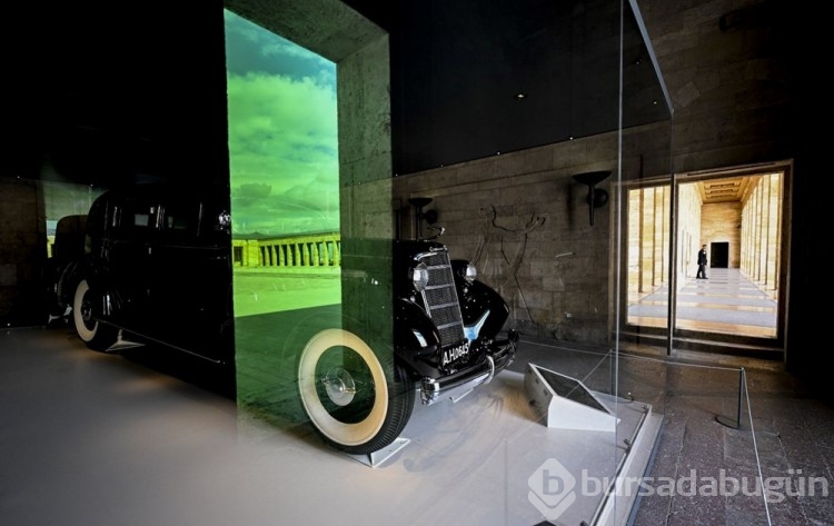  Anıtkabir'de Atatürk'ün otomobili sergileniyor