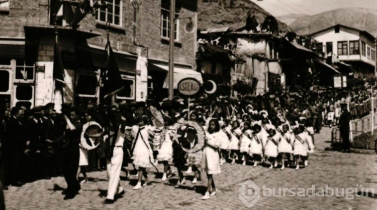 TBMM arşivinden ilk 23 Nisan kutlamaları
