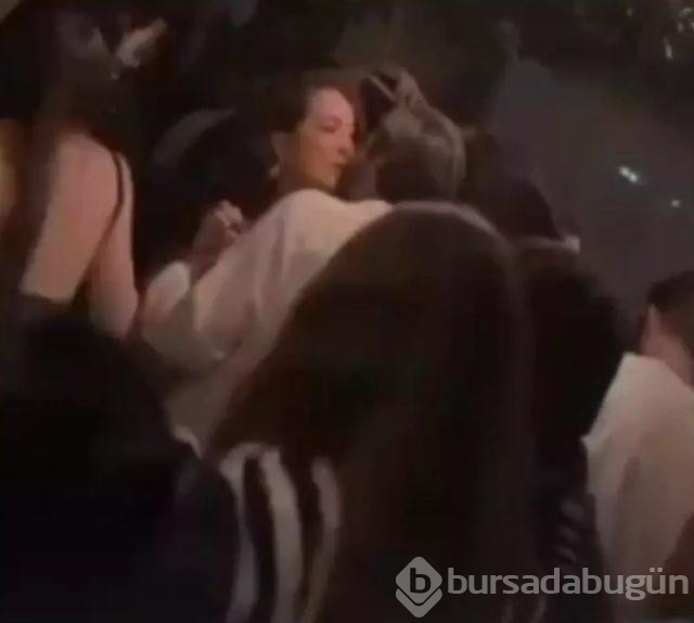 Neslihan Atagül'e bir darbe de Seren Serengil'den geldi!