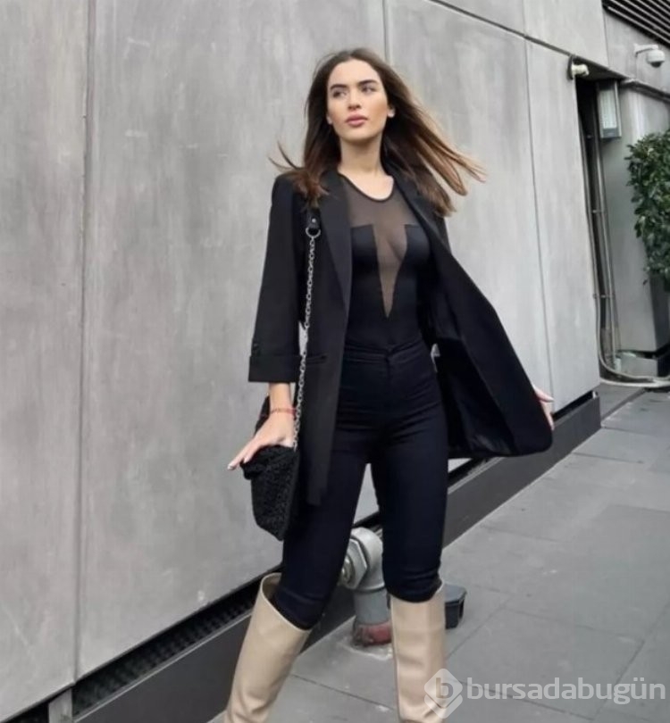 Güzel oyuncu Çağla Şimşek göğüs dekolteli pozuyla mest etti!