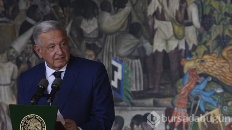 Obrador, Covid-19 nedeniyle "kısa süreliğine bayıldığını" belirtti
