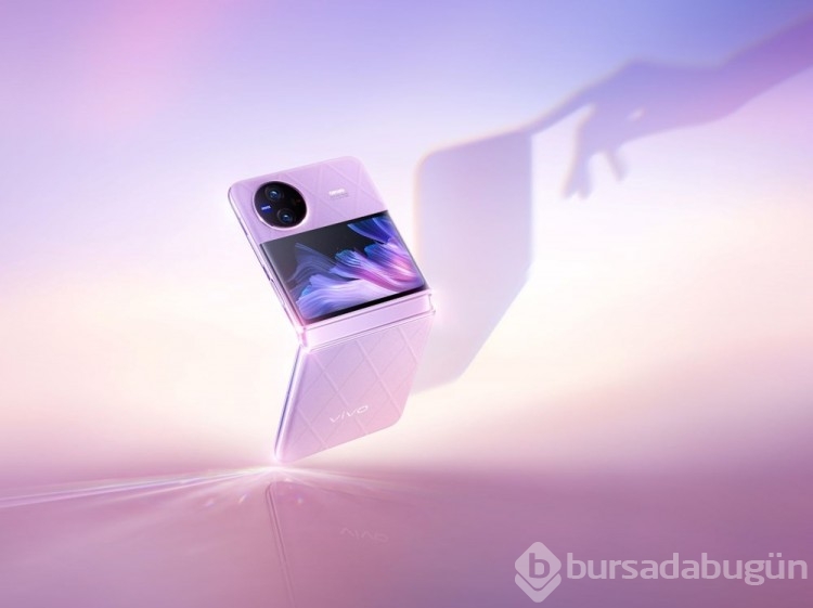 Vivo'dan 2 yeni katlanabilir telefon