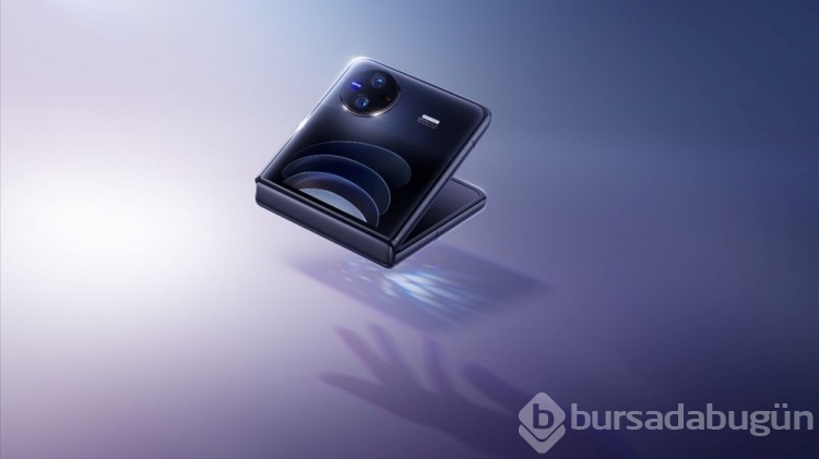 Vivo'dan 2 yeni katlanabilir telefon