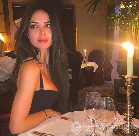 İtalyan spiker Giusy Meloni Instagram paylaşımlarıyla dikkat çekti!