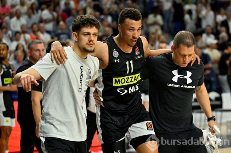 Real Madrid-Partizan maçında yumruk yumruğa kavga