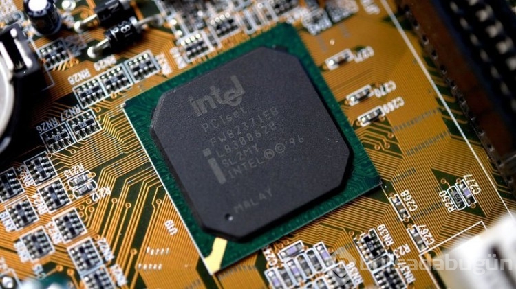 Intel tarihinin en büyük zararı
