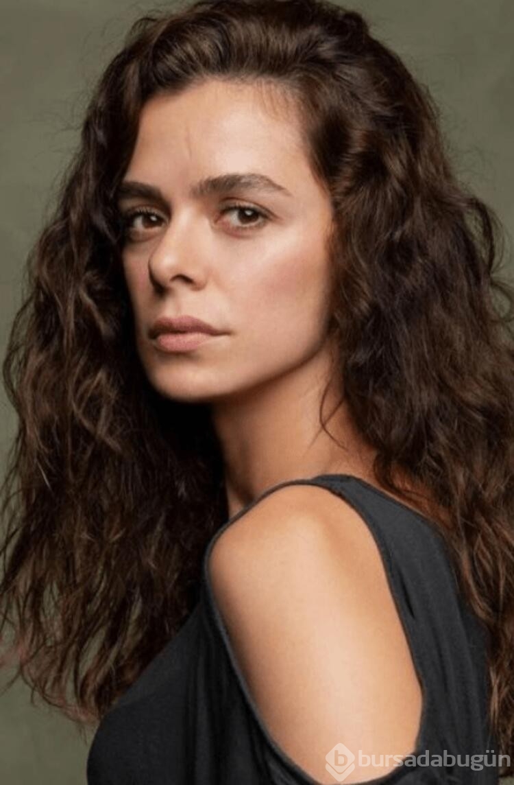 Özge Özpirinçci ekranlara dönmeye hazırlanıyor