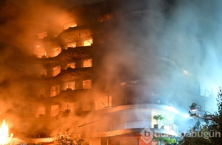 İzmir'de korkunç yangın!