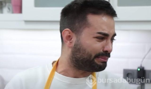 Kadir Ezildi hüngür hüngür ağladı, yayına devam edemedi
