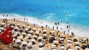 Turizm gelirleri yüzde 32 yükseldi