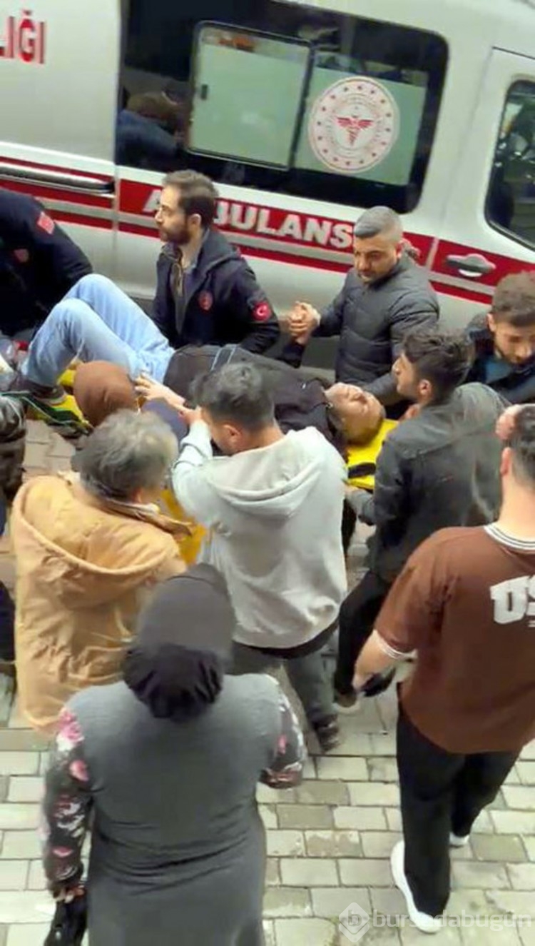 Park ettiği otomobilinin altında kaldı