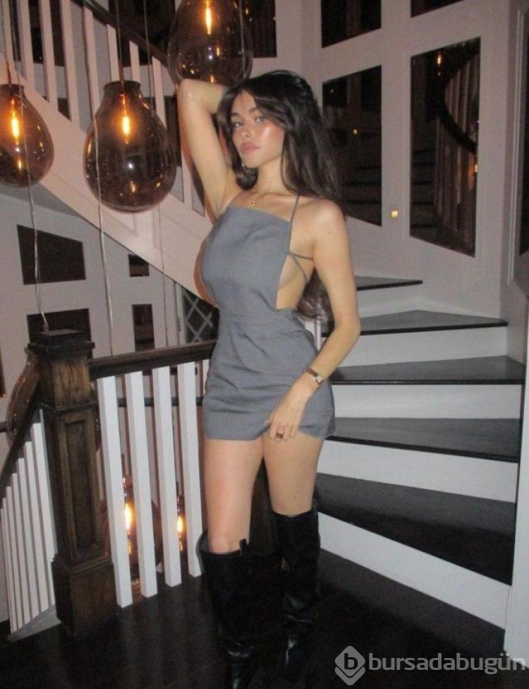 Amerikalı şarkıcı Madison Beer dekolteli pozuyla büyüledi!