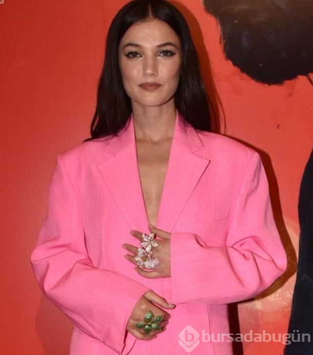 Pınar Deniz ve Sibel Kekili arasında kriz çıktı!