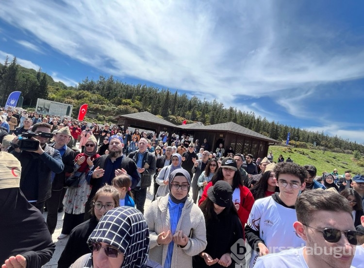 Bursalılar Kireçtepe Şehitliği'nde, Bursa'nın şehitlerini andı