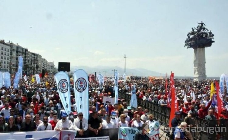 Çalışanlar bayramını kutluyor