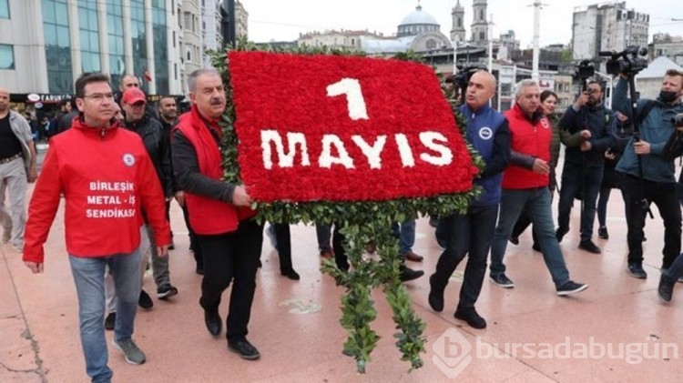 Çalışanlar bayramını kutluyor
