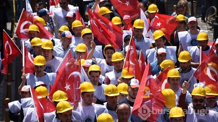 Çalışanlar bayramını kutluyor