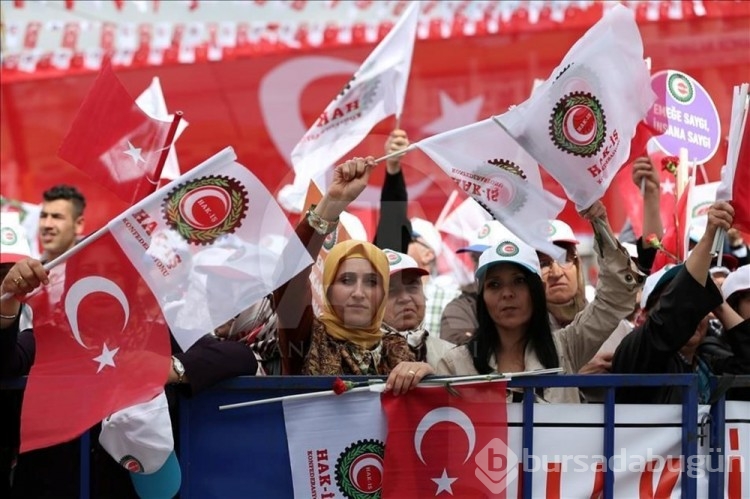 Çalışanlar bayramını kutluyor
