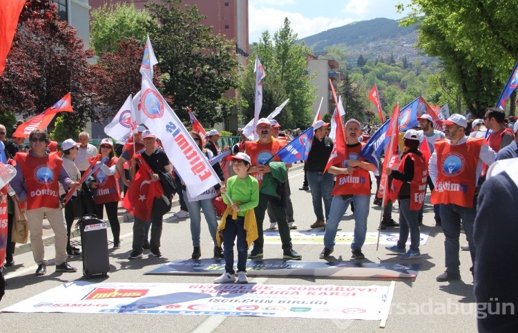 Bursa'da 1 Mayıs coşkuyla geçti