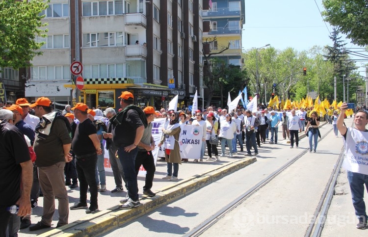 Bursa'da 1 Mayıs coşkuyla geçti