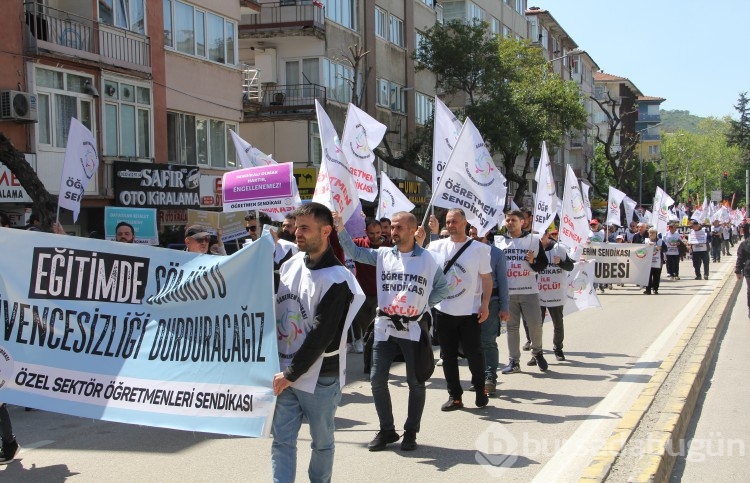 Bursa'da 1 Mayıs coşkuyla geçti