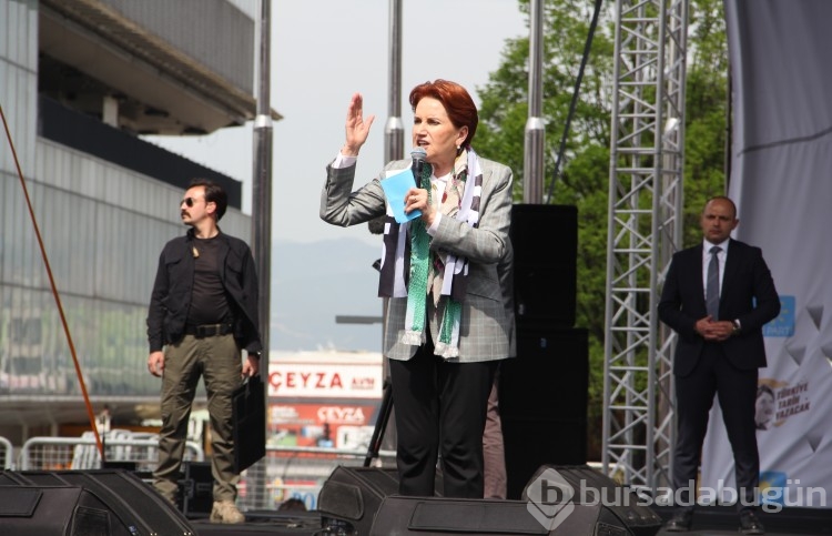 Akşener mitinginden kareler