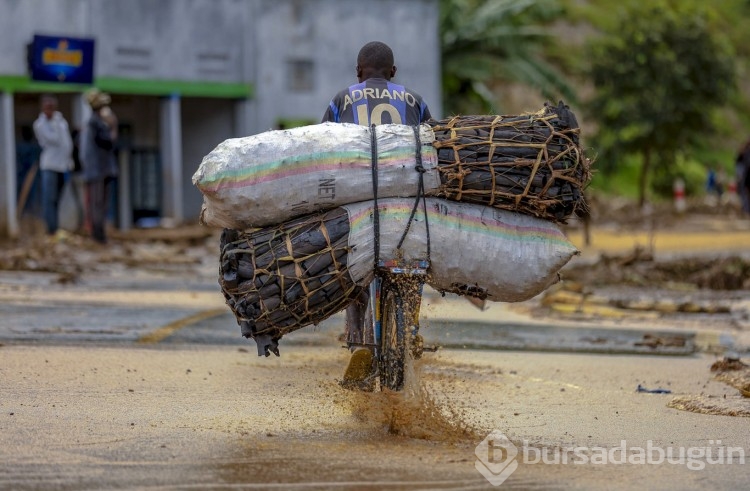 Ruanda'da ölümcül sel ve toprak kaymaları