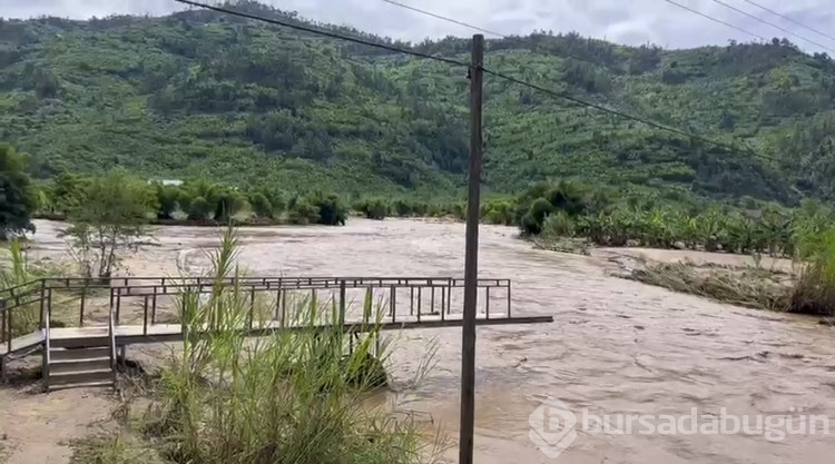Ruanda'da ölümcül sel ve toprak kaymaları