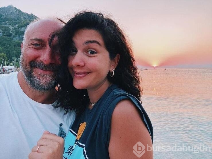 Londra'da yaşayan Bergüzar Korel ile Halit Ergenç oy kullandı!