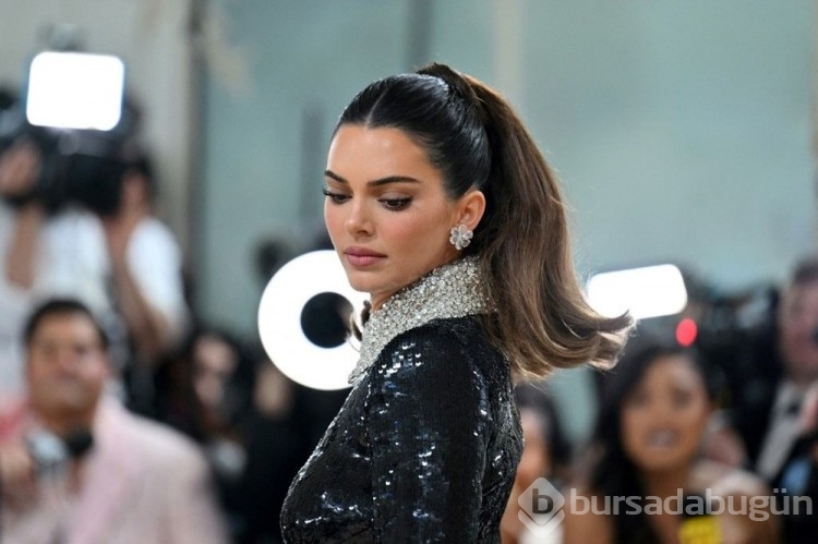 Met Gala'dan öne çıkan güzellik görünümleri
