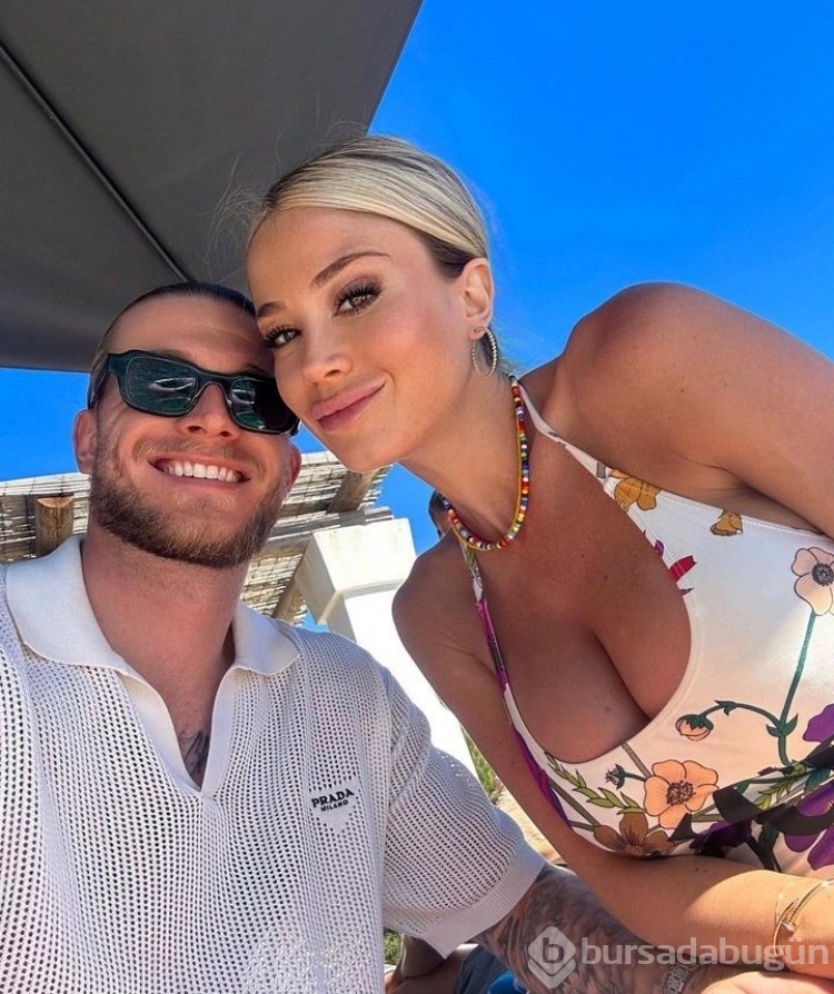 İtalyan sunucu Diletta Leotta karnı burnunda pozlar paylaştı!