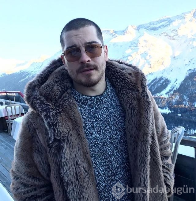 Çağatay Ulusoy'un yıllar önce oynadığı klip gündem oldu!