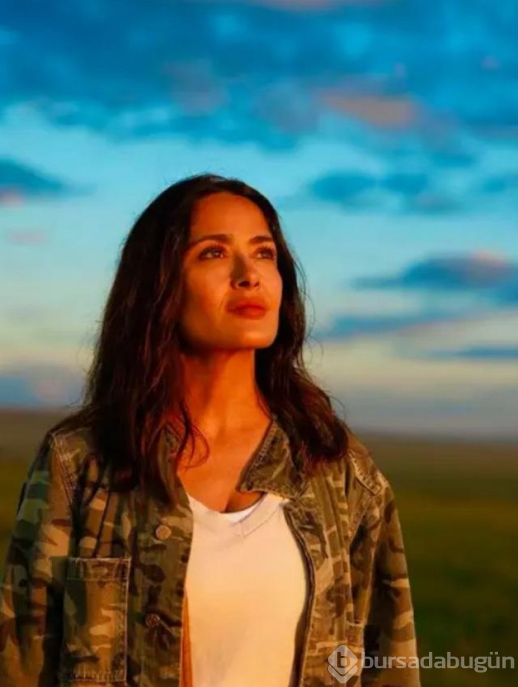 56 yaşındaki Salma Hayek yaşlanma karşıtı iksirini açıkladı! 