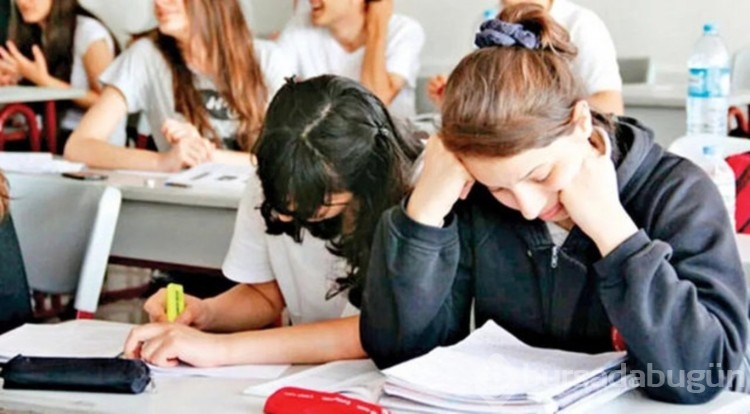 12. sınıflarda devamsızlık kalktı mı?