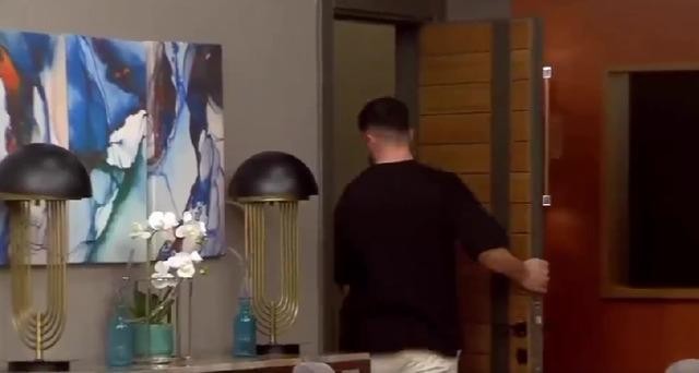 Kısmetse Olur yarışmacısı Sedat Polat stüdyoyu terk etti! 