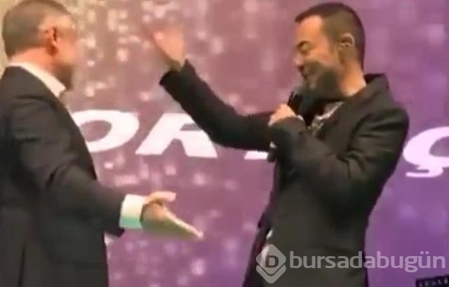 Bakan Nurettin Nebati o şarkıyı istedi Serdar Ortaç söyledi! 