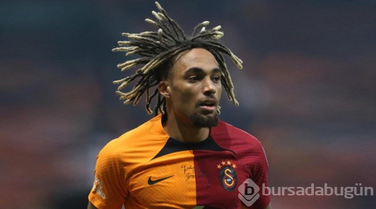 Galatasaraylı Sacha Boey'e, Crystal Palace takımından astronomik teklif!