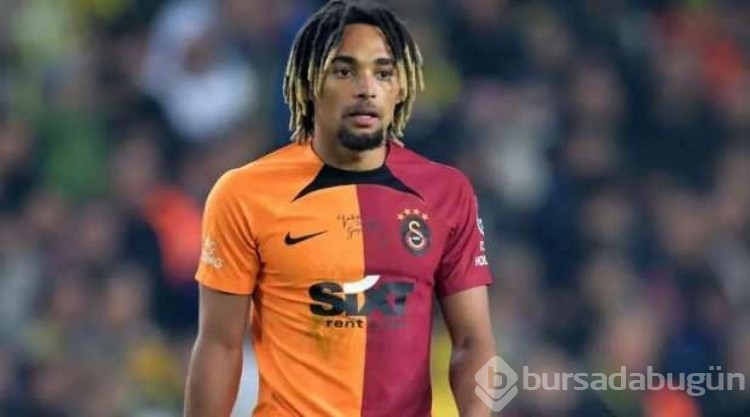 Galatasaraylı Sacha Boey'e, Crystal Palace takımından astronomik teklif!