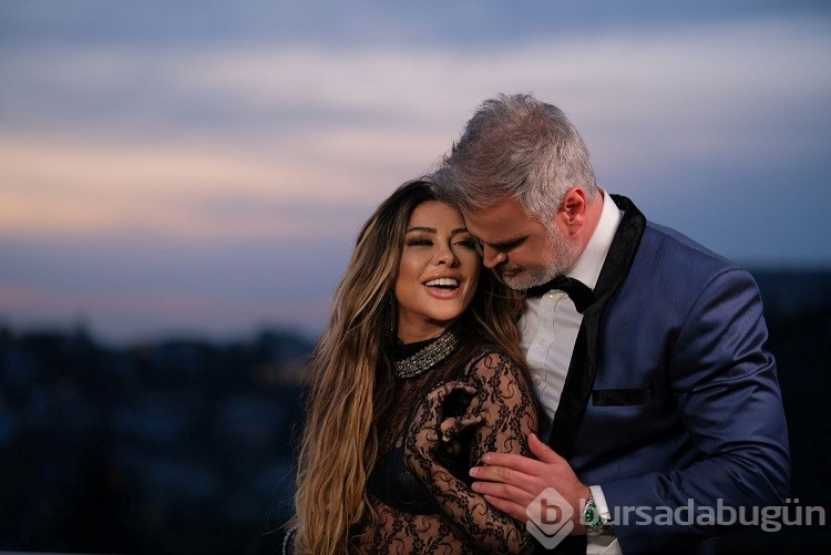 Selen Görgüzel şarkısının klibinde çocukluk aşkıyla oynadı