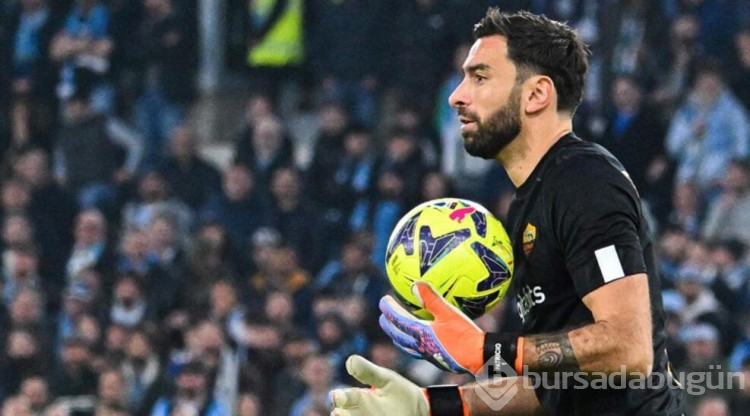 Dünyaca ünlü kaleci Fenerbahçe forması giyecek!