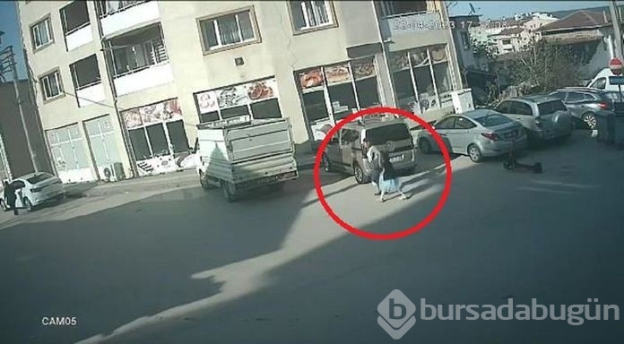Herkesin başına gelebilir! Kızıyla yolda yürüyordu!