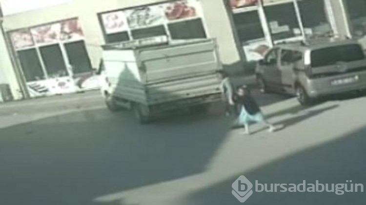 Herkesin başına gelebilir! Kızıyla yolda yürüyordu!