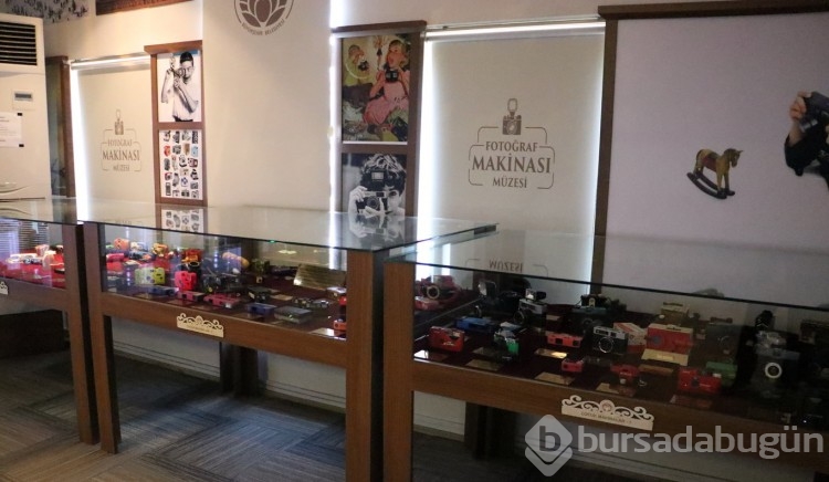 Fotoğraf Makinesi Müzesi'nde depremin hasarları onarılıyor