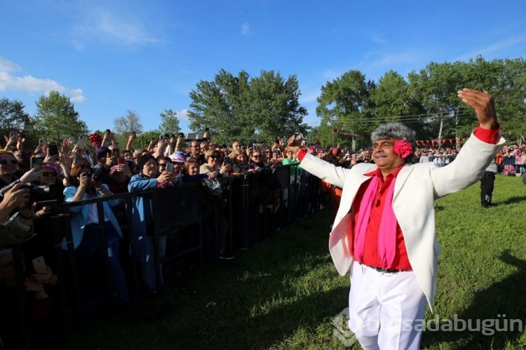 Edirne'de geleneksel Kakava ateşi yakıldı