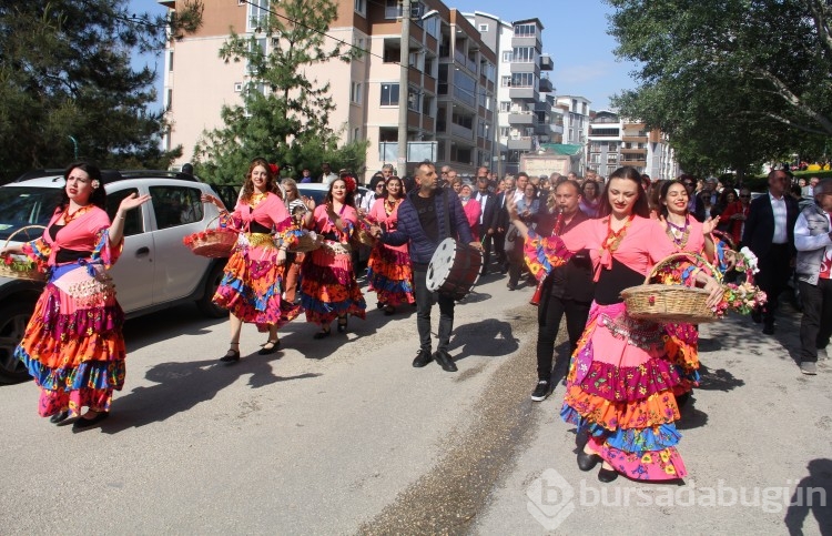 Bursa'da baharın gelişi Nilüfer'de coşkuyla kutlandı