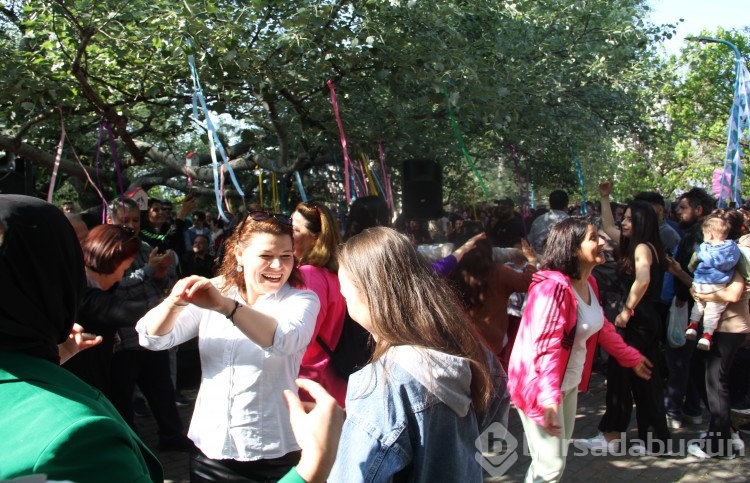 Bursa'da baharın gelişi Nilüfer'de coşkuyla kutlandı