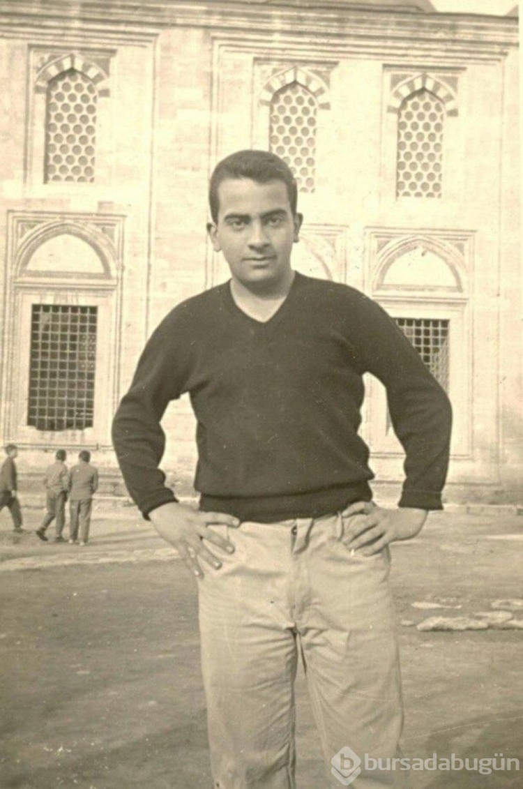 Zeki Alasya'nın vefatının üzerinden 8 yıl geçti... 