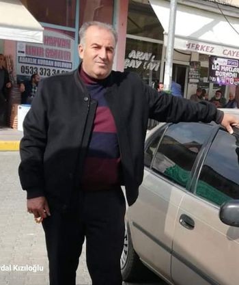 Eşini 14, kızını 28 kez bıçaklayıp öldürdü!