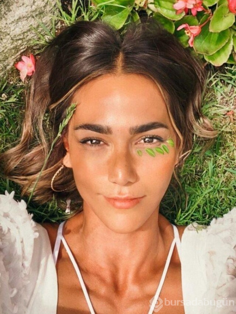 Güzel oyuncu Zeynep Tokuş sınırları zorladı