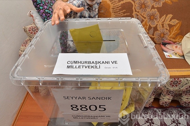 Bursa'da oy kullanmaya engel yok